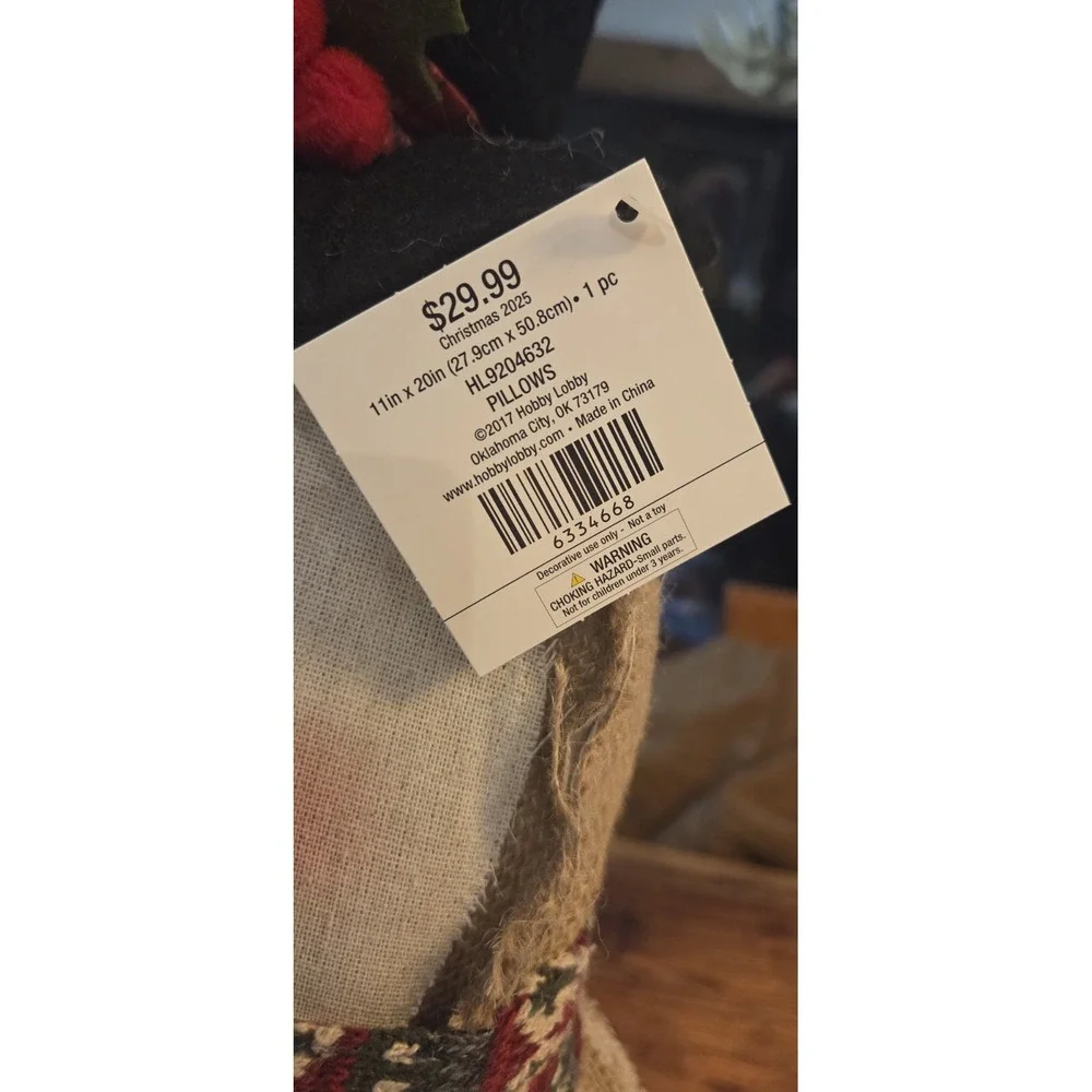 Snowman Pillow, Christams, Holidays, Primitive 11x20,Hobby Lobby, MRSP 29,winter
